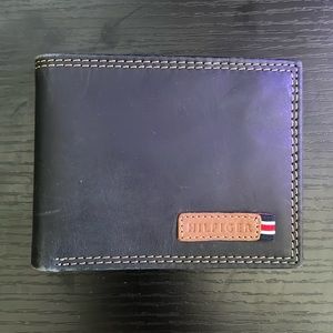 Tommy Hilfiger Wallet